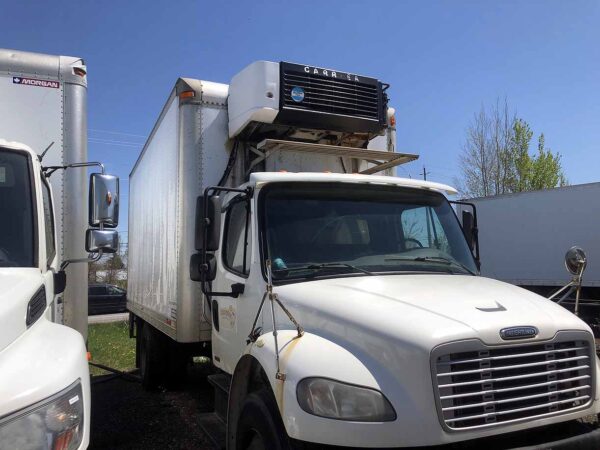 .  Freightliner M2, 2009, Cummins 6.7L, AB, 18ft Reefer, Carrier, F#5339 - Image 3