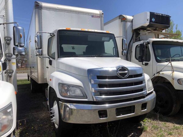 .  Hino 268, 2018, 7.6L, AT-HB, 26ft Box, 96in +Side D, F#8789 - Image 9