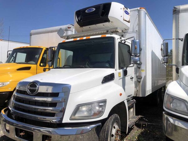 .  Hino 258, 2018, 7.6L, AT-HB, 20ft Reefer, 84in D, Carrier, F#2162