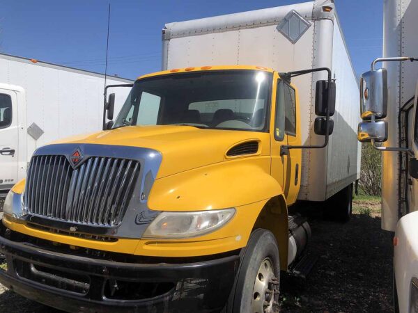 .  International 4300, 2018, Cummins 6.7L, AT-HB, 26ft Box, F#4380