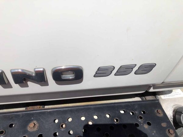 .  Hino 358, 2014, 7.6L, AT-AB, 26ft Box, F#6813 - Image 4