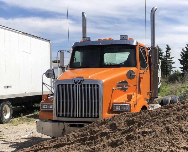 .  Western Star 4900SA, 2007, CAT 11.1L,  MT-AB, 6x4, Cab&Chassis, orange, N#8813 - Image 4