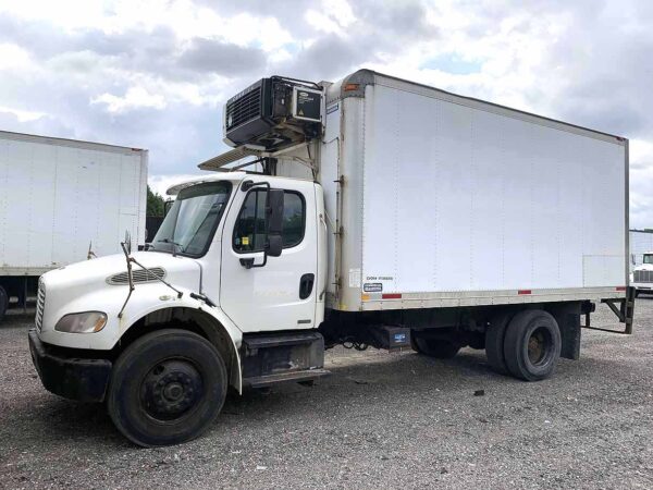 .  Freightliner M2, 2009, Cummins 6.7L, AB, 18ft Reefer, 84in D, Carrier, F#5339