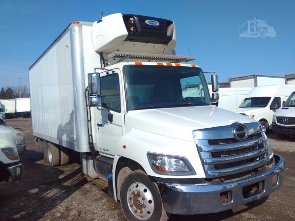 .  Hino 258, 2018, 7.6L, AT-HB, 20ft Reefer, 84in D, Carrier, F#2162 - Image 7