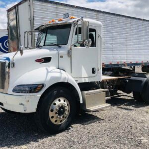 .  Peterbilt 337, 2014, Paccar 8.9L, AutoT-AirB, Day Cab Tractor, 4x2, N#5421