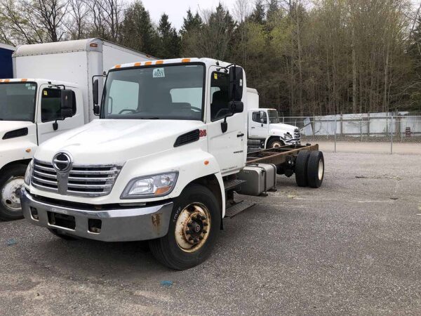 .  Hino 338, 2007, 7.6L, MT-AB, Cab&Chassis, N#1600 - Image 2