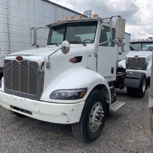 .  Peterbilt 337, 2014, Paccar 8.9L, AutoT-AirB, Day Cab Tractor, 4x2, N#5421
