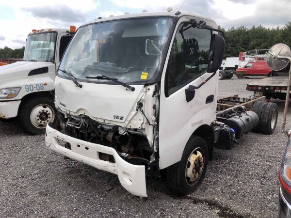 .  Hino 195, 2014, 5.1L, AT-HB, cab&chassis, damage front, N#0430
