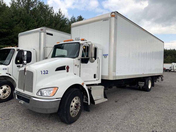 .  Kenworth T370, 2017, 6.7L, AT-HB, 27ft Box, 96in Door, TG, N#6169