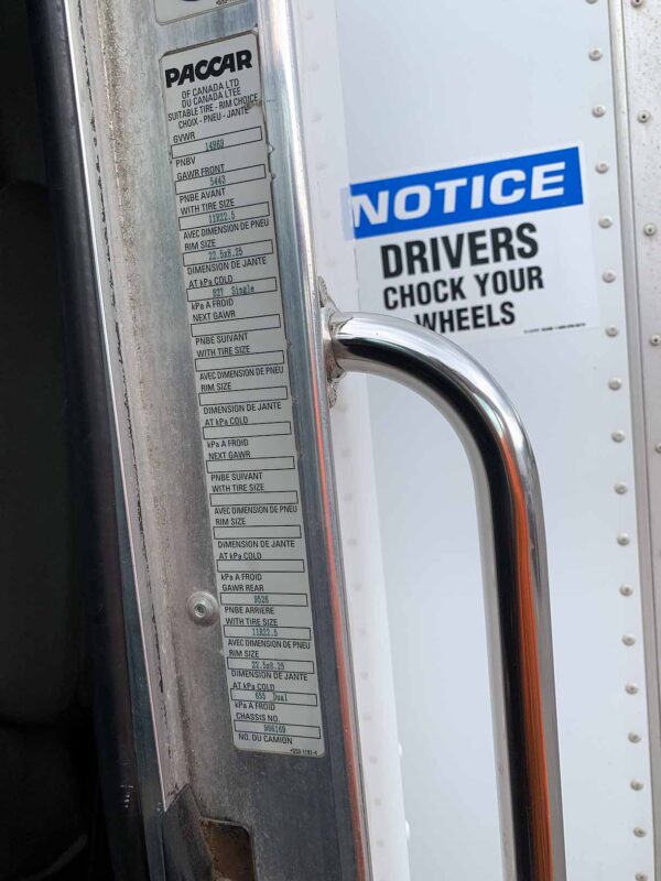 .  Kenworth T370, 2017, 6.7L, AT-HB, 27ft Box, 96in Door, TG, N#6169 - Image 17