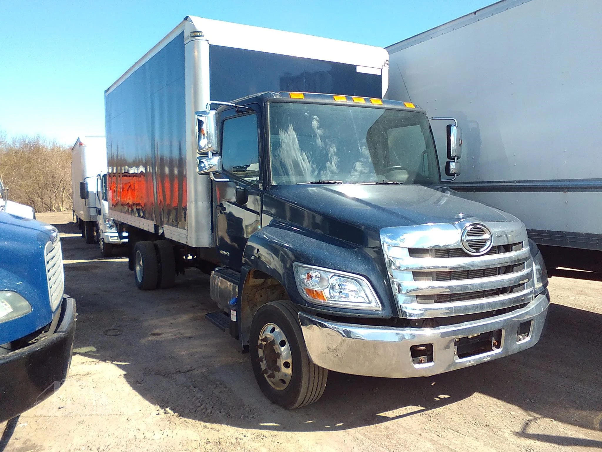 . Hino 258, 2018, 7.6L, AT-HB, 18ft Box, 84in Door, F#3941 - Image 4