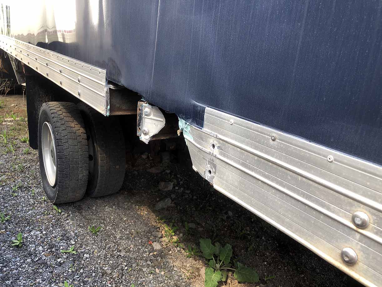 . Hino 258, 2018, 7.6L, AT-HB, 18ft Box, 84in Door, F#3941 - Image 9