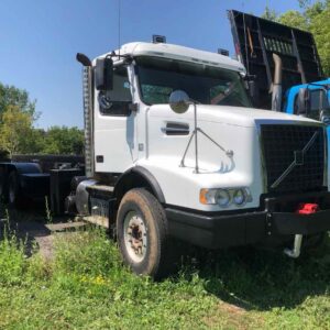. Volvo VHD, 2013, 12.8L D13, AutoT-AirB, 6x4, Roll-Off, 25ft 5in Hoist, r, F#8951