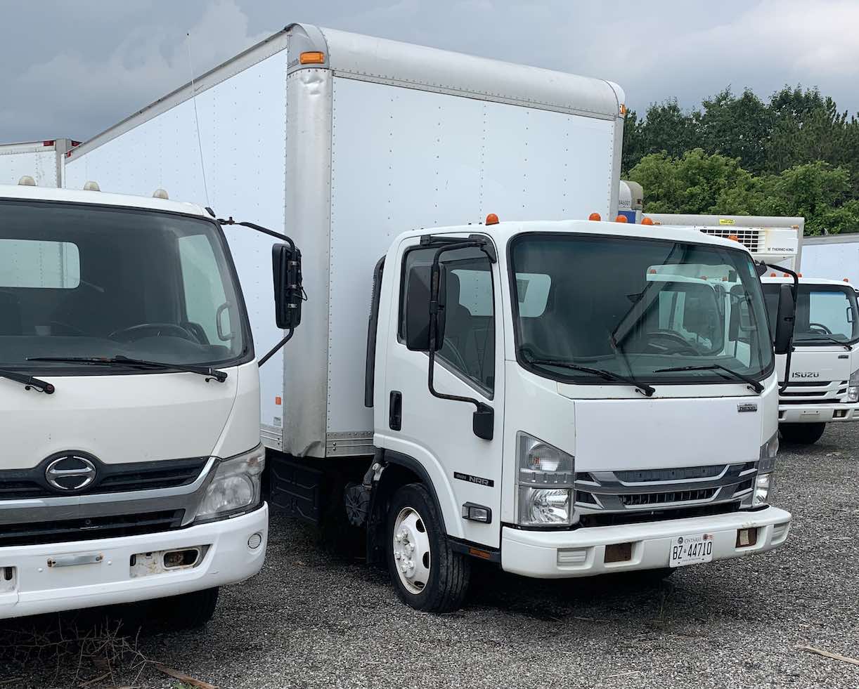 . Isuzu NRR, 2017, 5.2L, AutoT-HydrB, 20ft Box, 90in Door, NE3e#2756 - Image 4