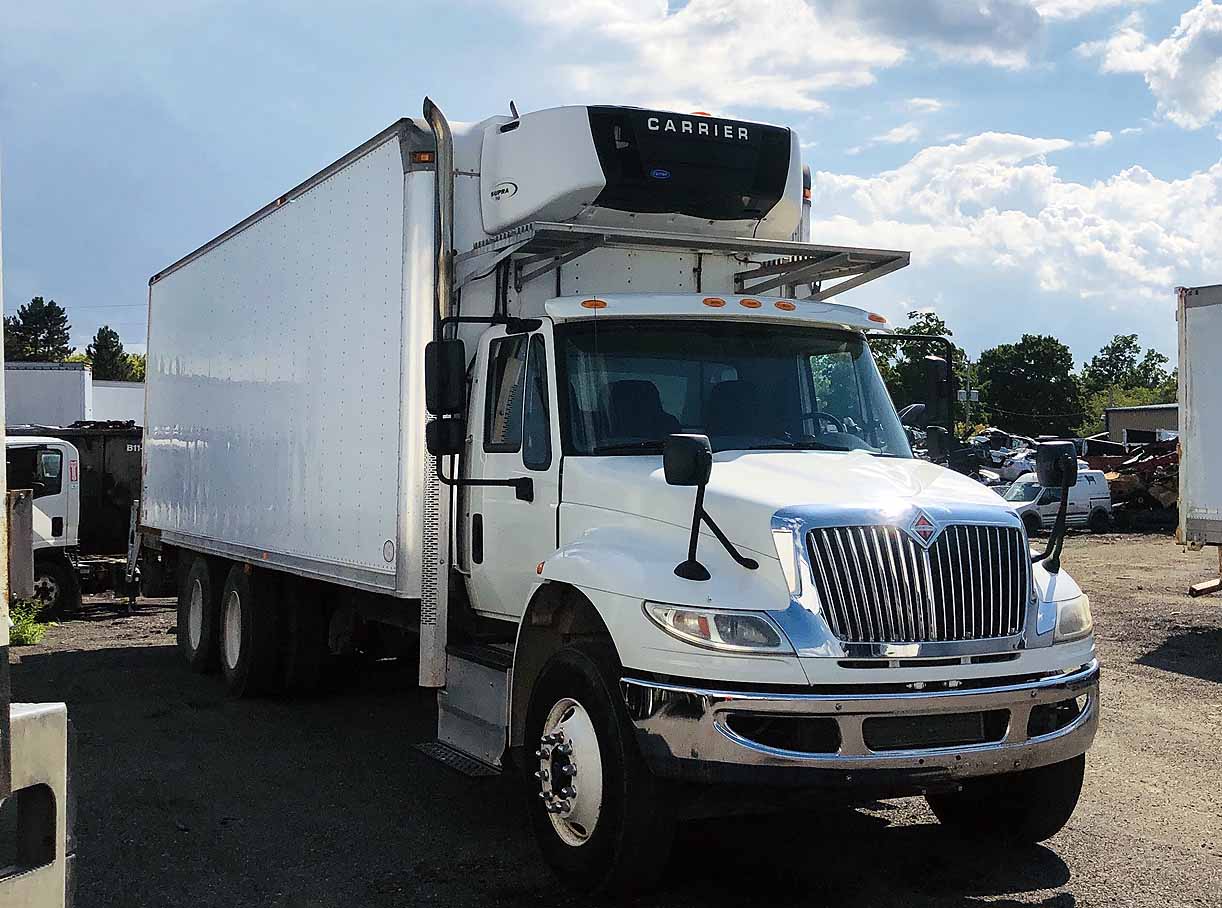 . *Cab & Chassiss SOLD, International 4400, 2017, 9.3L N9, AT-AB, 6x4, 28ft Reefer, 80in D, Carrier, TG, r, F#5742 - Image 3