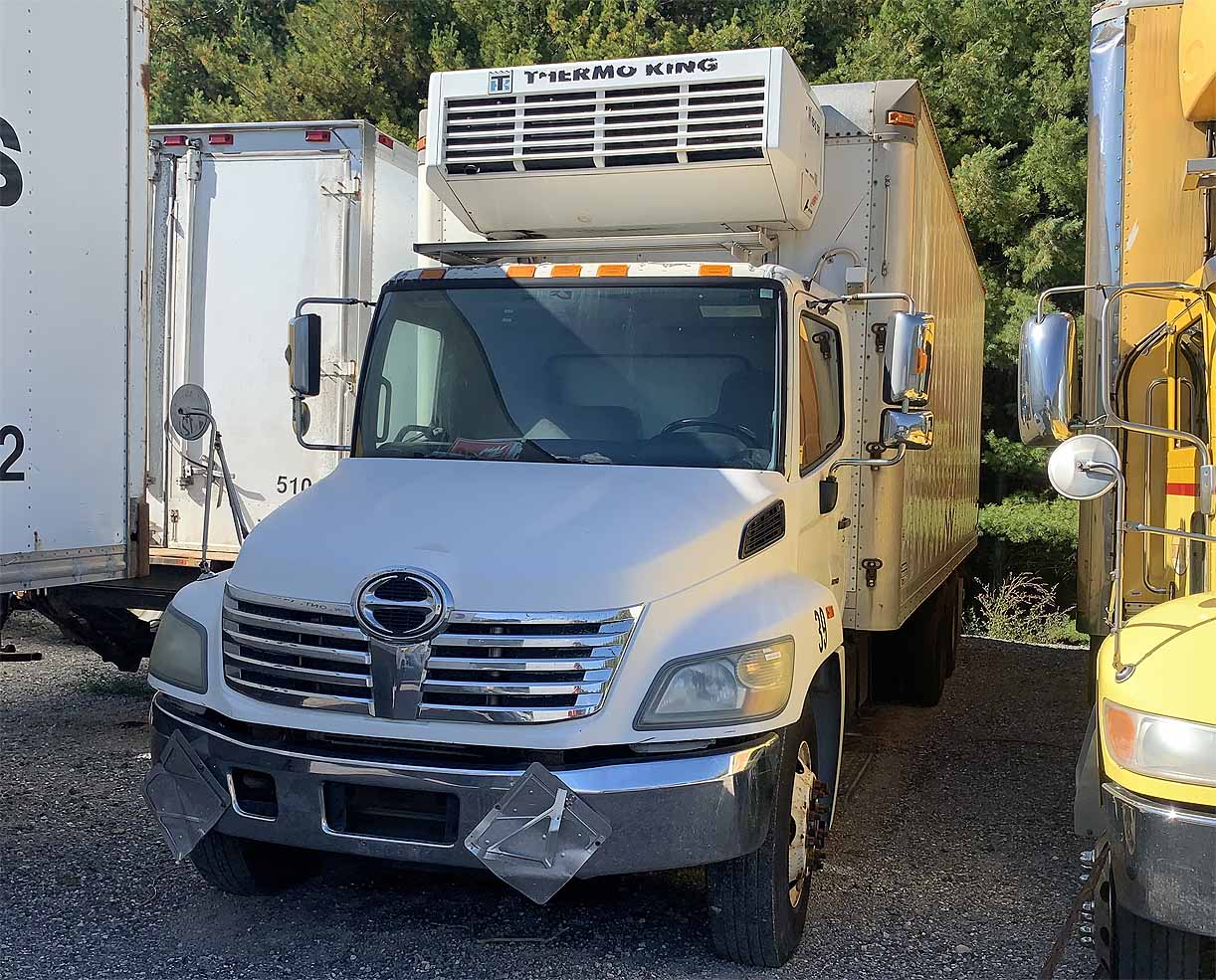 . Hino 338, 2008, 7.6L, AT-AB, 6x4, 26ft Reefer, 87in BD3, Thermoking RDIISR, N#1277