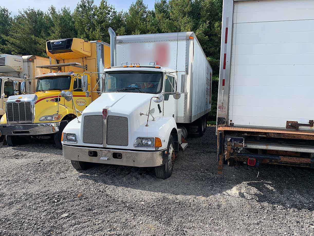 . Kenworth T300, 2008, 8.3L PX8, MT-AB, 6x4, 28ft Box, 92in Door, N#6647 - Image 22