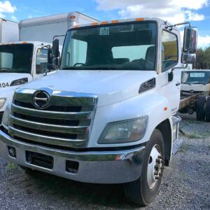 .  Hino 358, 2016, 7.6L, AutoT-AirB, Cab & Chassis, N#0166