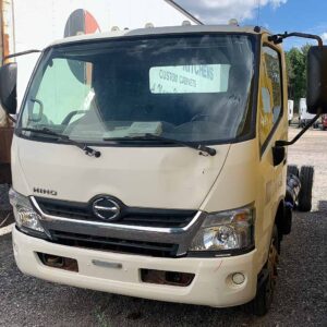 .  Hino 195, 2017, 5.1L, AT-HB, Cab & Chassis, N#0643