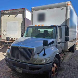 .  International 4300, 2009, 7.6L, MT-HB, 26ft Box, 96in Door, N#5052