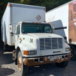 .  International 4700, DT466E, 24ft Box, 89in Door, 102in W, N#4746
