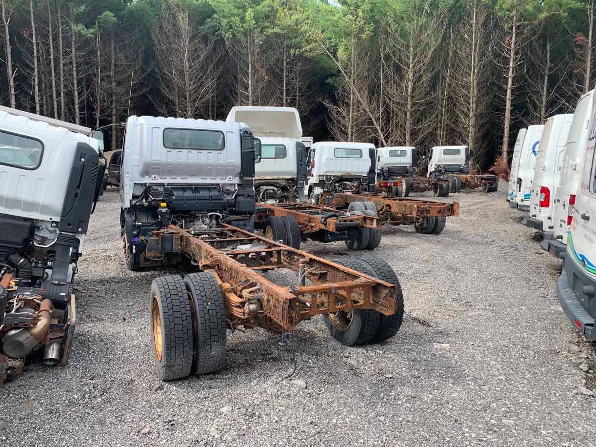 . Hino 195, 2012, 5L, AutoT-HydrB, Cab & Chassis, grey, NW10#1113 - Image 3