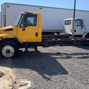 .  International 4300, 2013, 7.6L, AutoT-HydrB, Cab&Chassis, N#7835