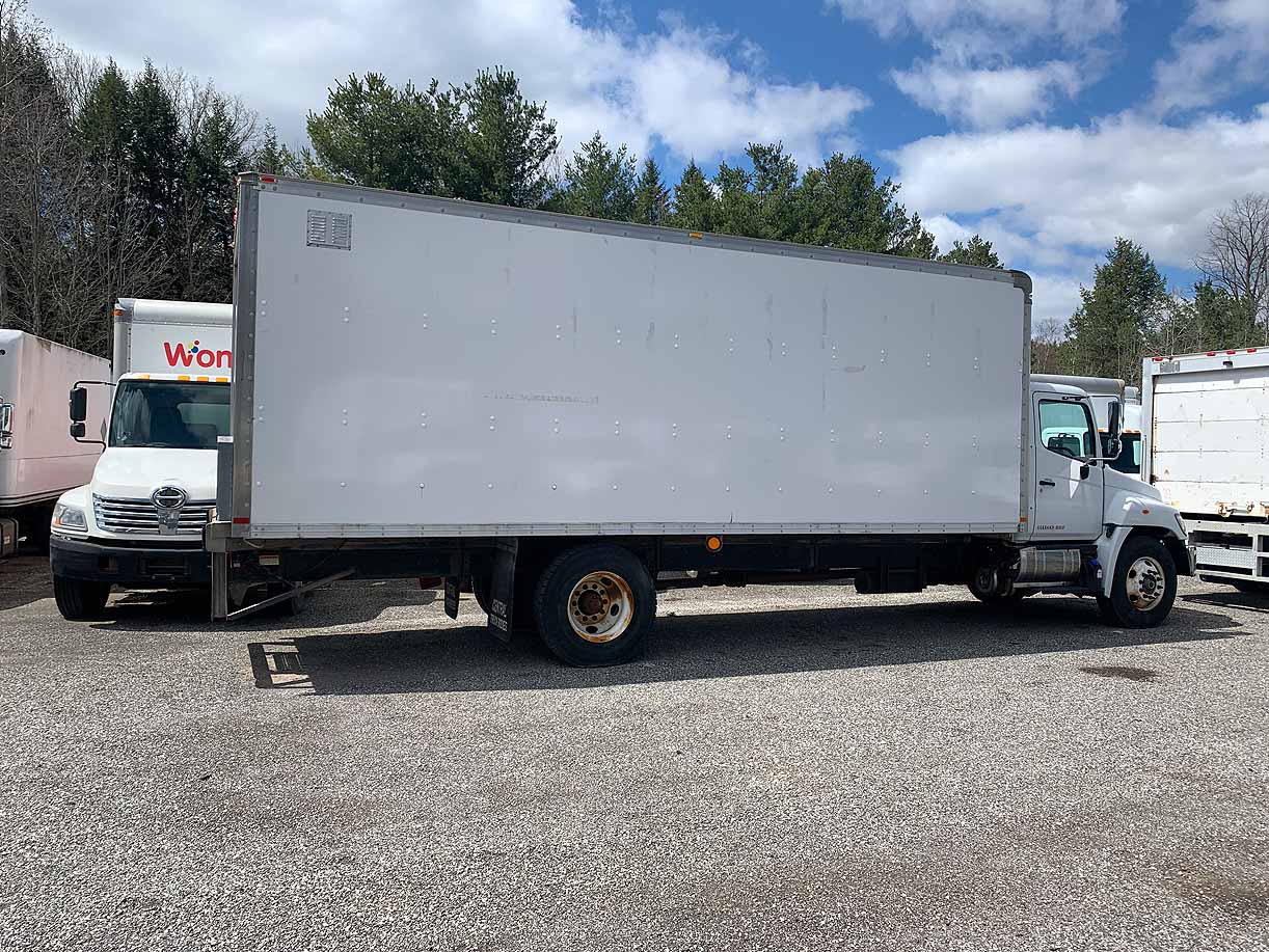 . Hino 268, 2019, 7.6L, AutoT-HydrB, 24ft Box, Rollup Door, N#9008 - Image 24