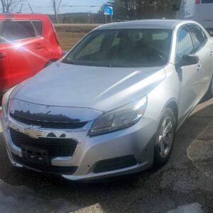 .   Chevrolet Malibu LS, 2015, 2.5L gas, AutoT, FWD, 5Seat 4Door Sedan, silver, N#9430