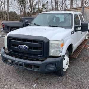 .   Ford F350, 2011, 6.2L gas, AutoT, 4x4, 4Door CrewCab Pickup, F#4620