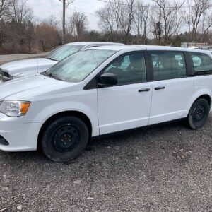 .   Dodge Grand Caravan SE, 2018, 3.6L gas, AutoT, FWD, 2Seat 4Door Minivan, F#0169