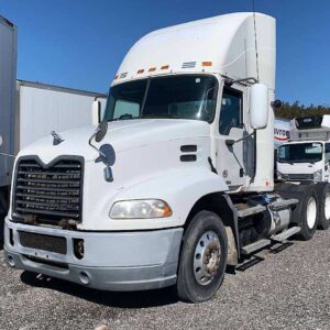 .  Mack CXU613, 2013, 10.8L, MT-AB, Daycab Tractor, Tandem, N#1827