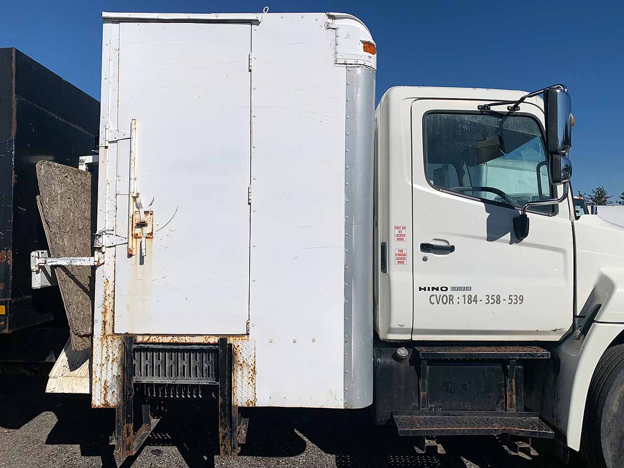 . Hino 338, 2008, 7.6L, AutoT-HydrB, Dump w/ Storage Unit, N#0856 - Image 12