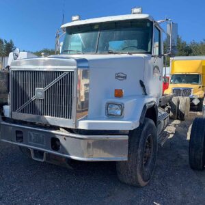 .  Volvo ACL, 1999, Detroit 12.7L 430hp, MT-AB, 6x4, Cab&Chassis, N#9777