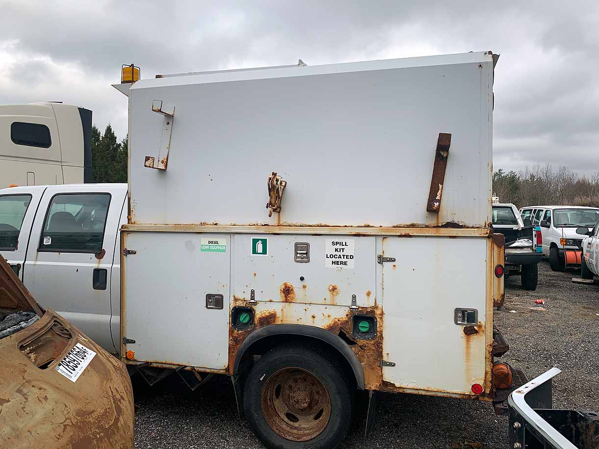 . Ford F450, 2008, 6.4L diesel, AT-HB, 4WD, CrewCab, Utility Box, N#7217 - Image 5