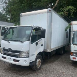 . Hino 195, 20ft Box, N#0174