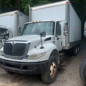 .  International 4400, 2009, 4400, 7.6L 260hp, MT-AB, 24ft Box, 97in Barn Doors, r, NW12#0616