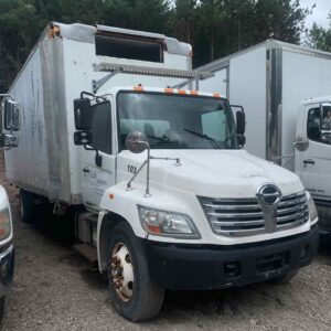 . Hino 338, 2010, 7.6L, AutoT-AirB, 26ft Reefer, no Unit, damage, N12#1591