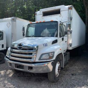 . Hino 358, 2017, 7.6L, AutoT-AirB, 4x2, 28ft reefer box, no reefer, r, NW12#0199