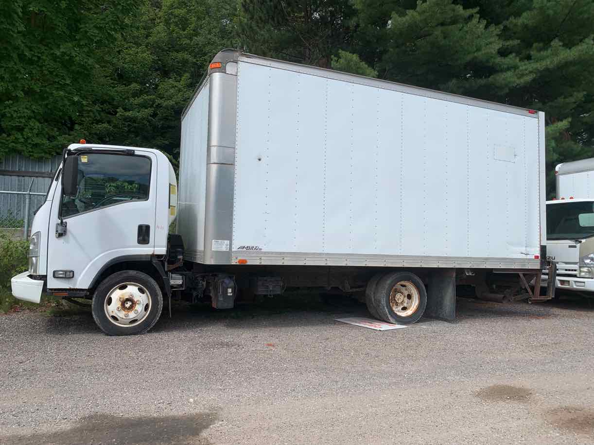 . Isuzu NRR, 2014, 5.2L, AT-HydrB, 18ft Box, NE1w#1433