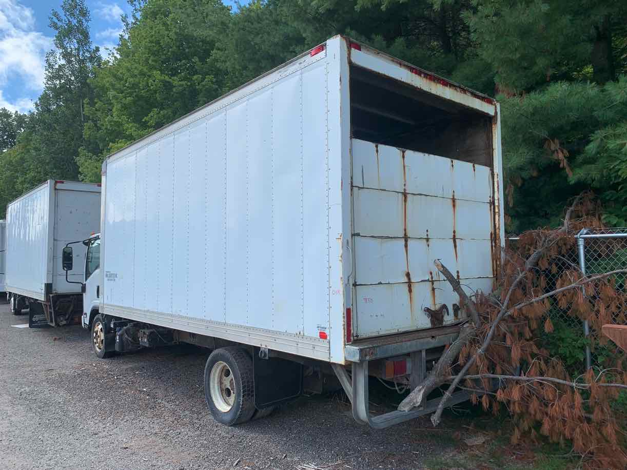 . Isuzu NRR, 2015, 5.2L, AutoT-HydrB, 18ft Box, 84in Door, NE1w#1499 - Image 4