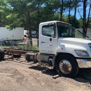 . Hino 338, 2012, 7.6L, AutoT-HydrB, Cab & Chassis, NE1w#2177