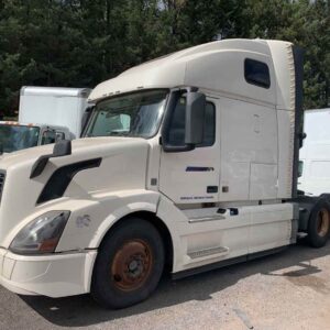 . Volvo VNL, 2016, 12.8L D13, AT-AB, 6x4 Sleeper Tractor, NE2w#7473