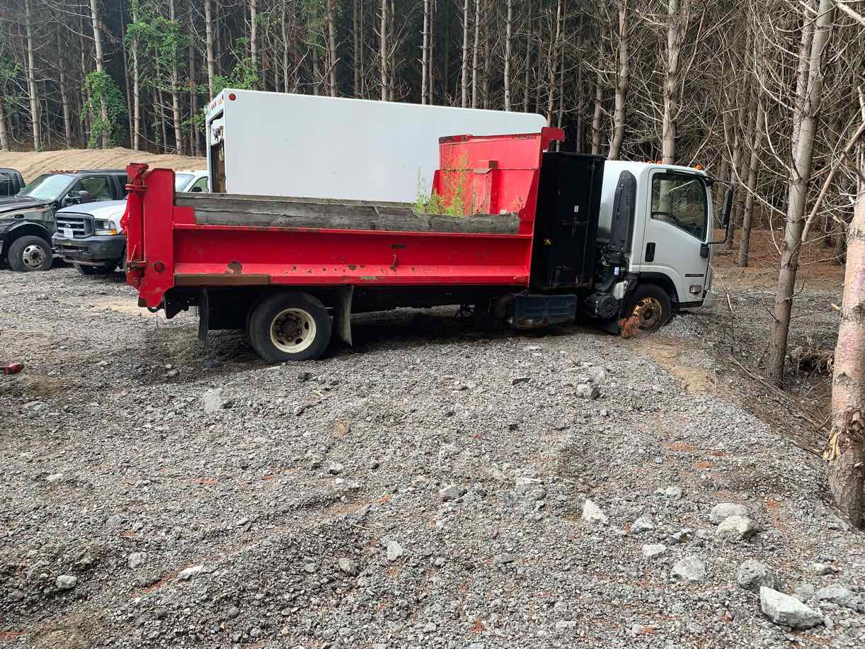 . Isuzu NPR, 2013, 5.2L, AutoT-HydrB, 13ft Dump, 8ft W, red, NW10#4297 - Image 21