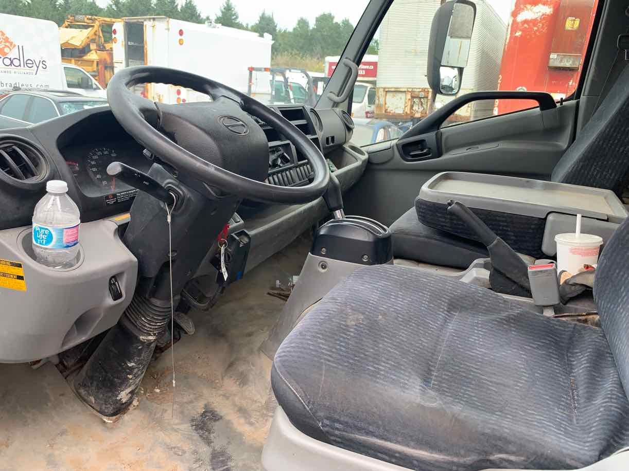 . Hino 195, 2015, 5.1L, AutoT-HydrB, Flatbed, NE4e#0197 - Image 10