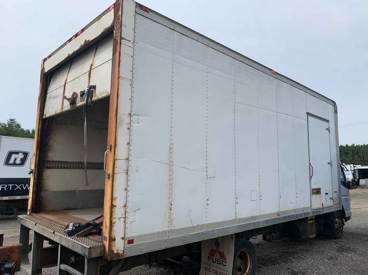 . Fuso FE180, 2010, 4.9L, AT-HB, 20ft Reefer, Side Door, Carrier Supra 744, NE5w#8508 - Image 4