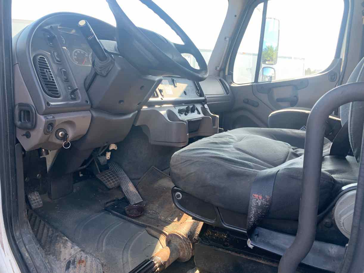 . Freightliner M2, 2009, Mercedes 7.2L, AutoT, *Dump Front is Damaged, NE8c#6729 - Image 8