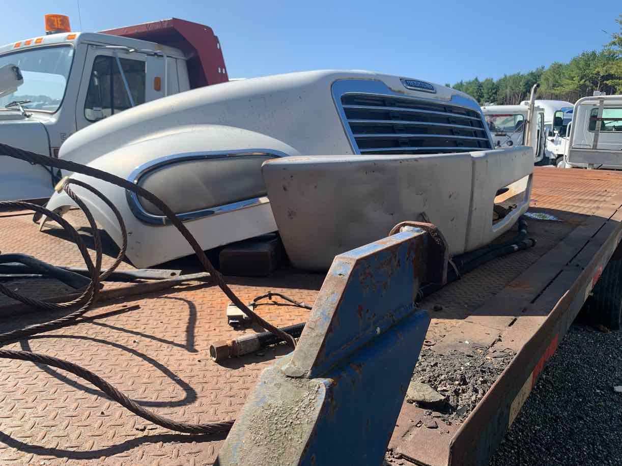 . Freightliner M2, 2007, *parting out, Engine SOLD, AT-AB, 24.5ft Flatbed, 98in W, NE8c#8374 - Image 4