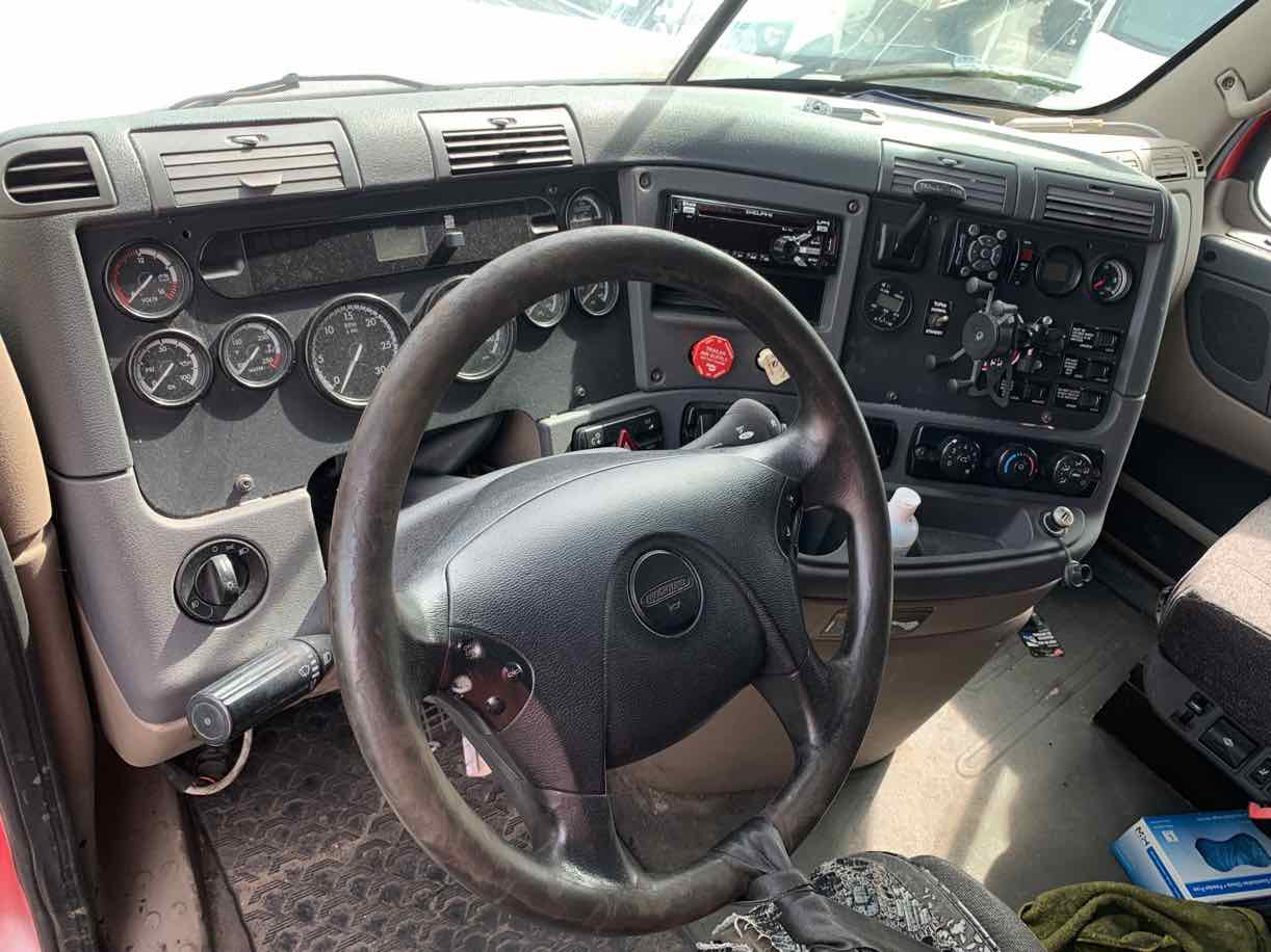 . Freightliner Cascadia, 2011, 14.8L DD15, AT-AB, 6x4 Sleeper Tractor, NE3c#5625 - Image 11