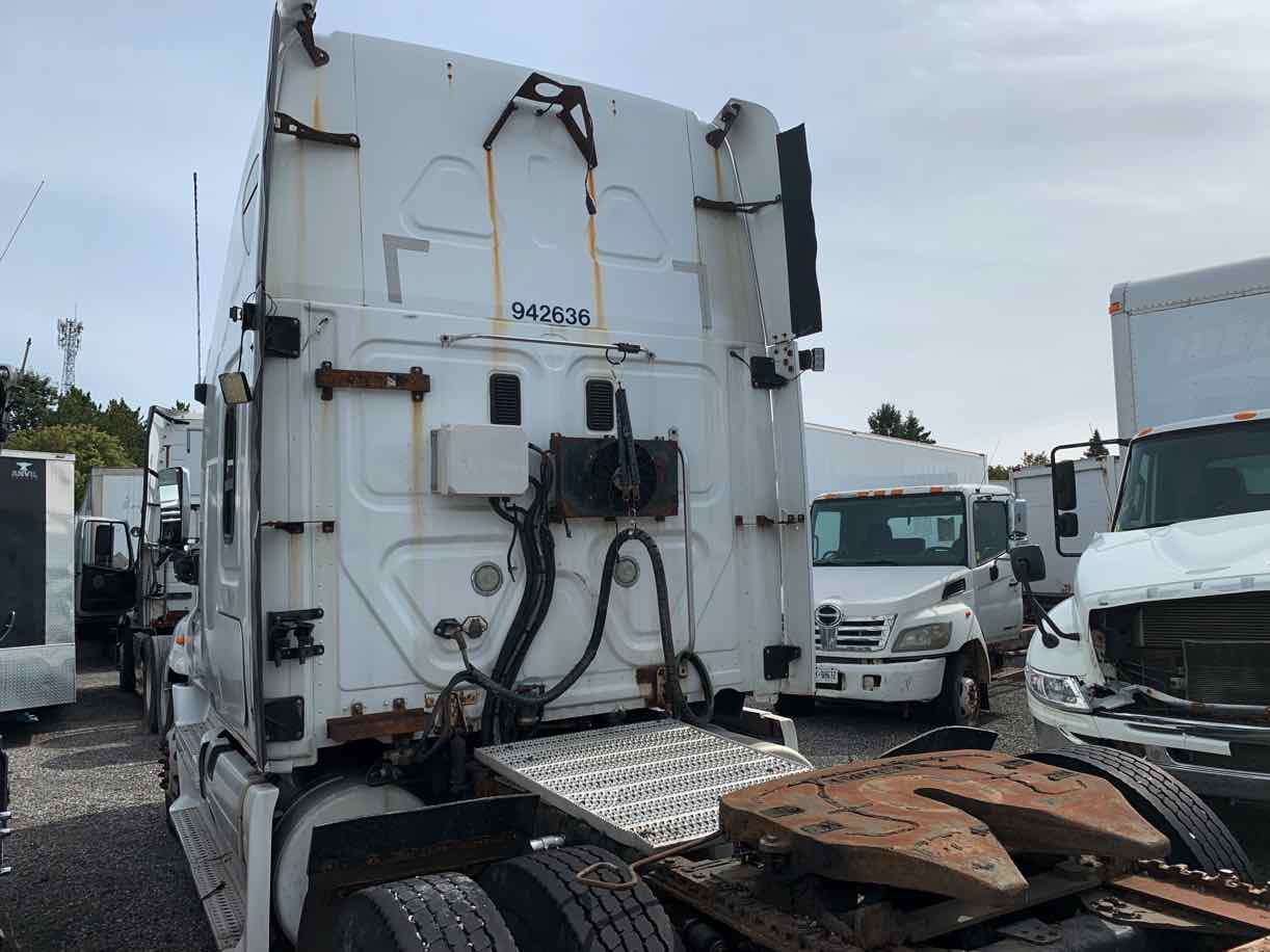 . Freightliner Cascadia, 2011, 14.8L DD15, AT-AB, 6x4 Sleeper Tractor, NE3c#5625 - Image 4